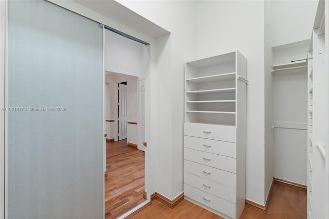 15601 SW 14th St, Pembroke Pines, FL 33027