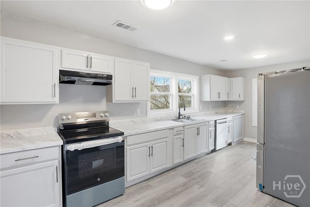 118 King Street, Savannah, GA 31408