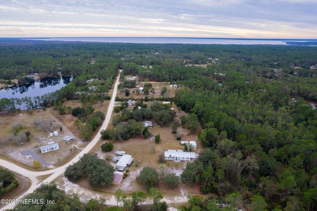 203 PALMETTO Court, Georgetown, FL 32139