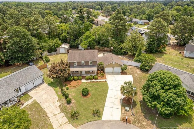 2119 Hollyridge Place, Fayetteville, NC 28304