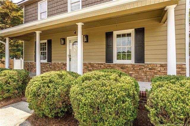 2119 Hollyridge Place, Fayetteville, NC 28304