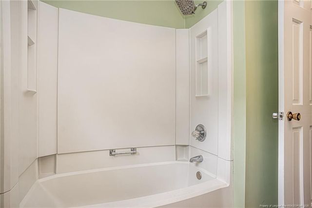 2119 Hollyridge Place, Fayetteville, NC 28304