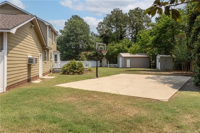 2119 Hollyridge Place, Fayetteville, NC 28304