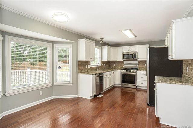 2119 Hollyridge Place, Fayetteville, NC 28304