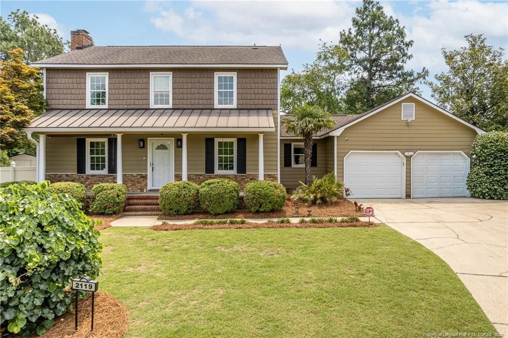 2119 Hollyridge Place, Fayetteville, NC 28304
