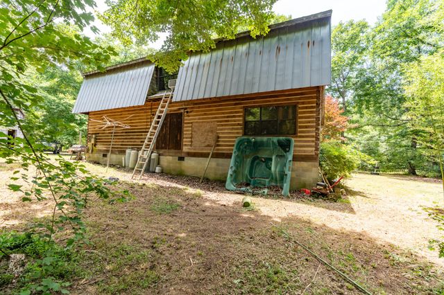 8116 Hixson Springs Road, Signal Mountain, TN 37377