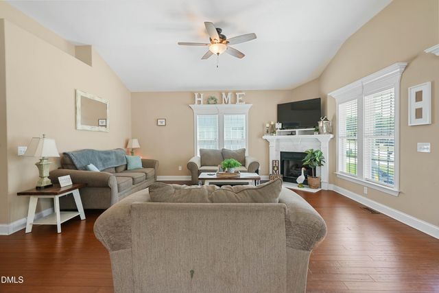 116b Willa Chase Court, Benson, NC 27504