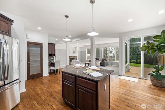 21211 SE 260th Street, Maple Valley, WA 98038