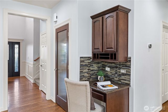 21211 SE 260th Street, Maple Valley, WA 98038