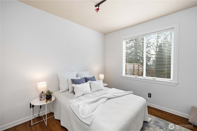 21211 SE 260th Street, Maple Valley, WA 98038