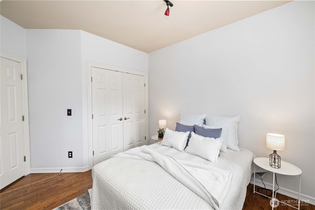 21211 SE 260th Street, Maple Valley, WA 98038