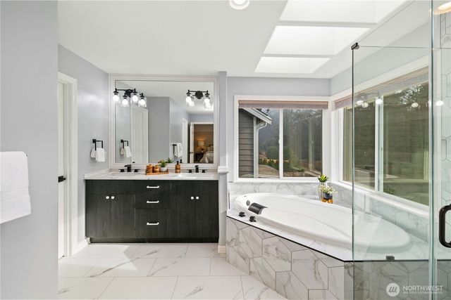 21211 SE 260th Street, Maple Valley, WA 98038