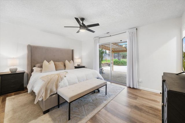 8940 Olney Park Drive, Redding, CA 96001