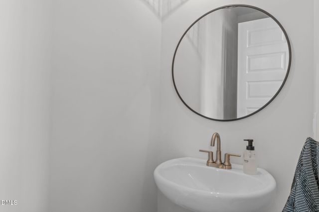 3305 Mission Olive Place, New Hill, NC 27562