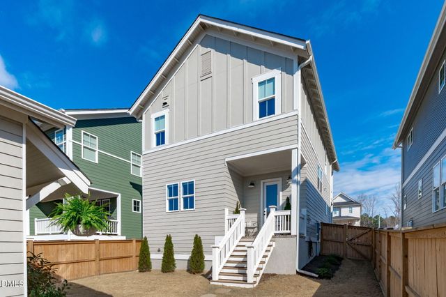 3305 Mission Olive Place, New Hill, NC 27562