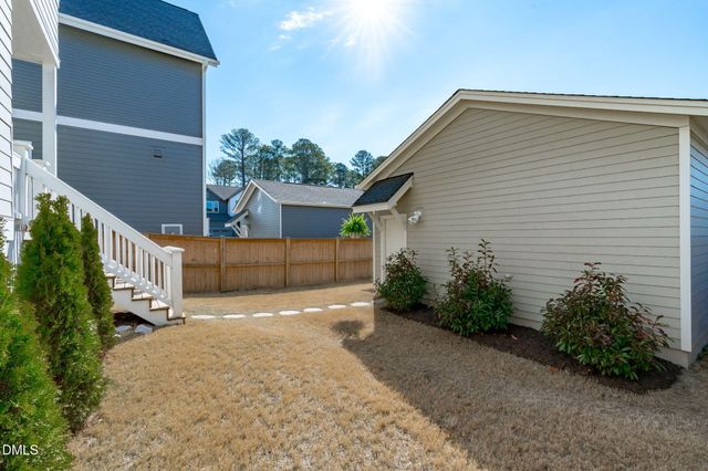 3305 Mission Olive Place, New Hill, NC 27562