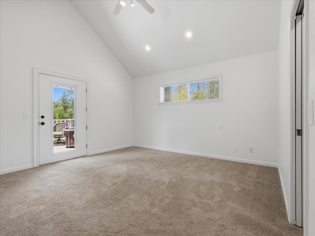 Image 32 of property listing at 40472 Road 274, Bass Lake, CA 93604