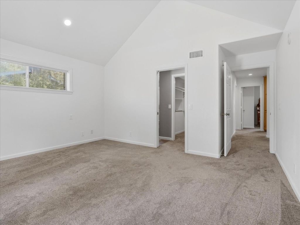 Image 36 of property listing at 40472 Road 274, Bass Lake, CA 93604