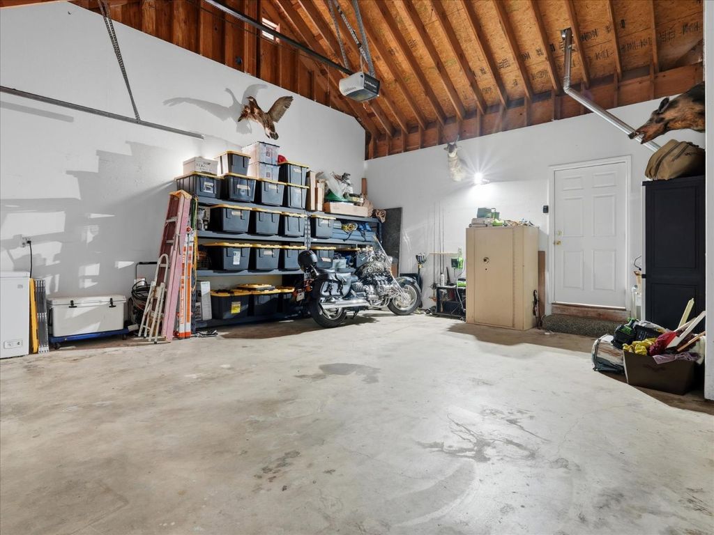 Image 52 of property listing at 40472 Road 274, Bass Lake, CA 93604