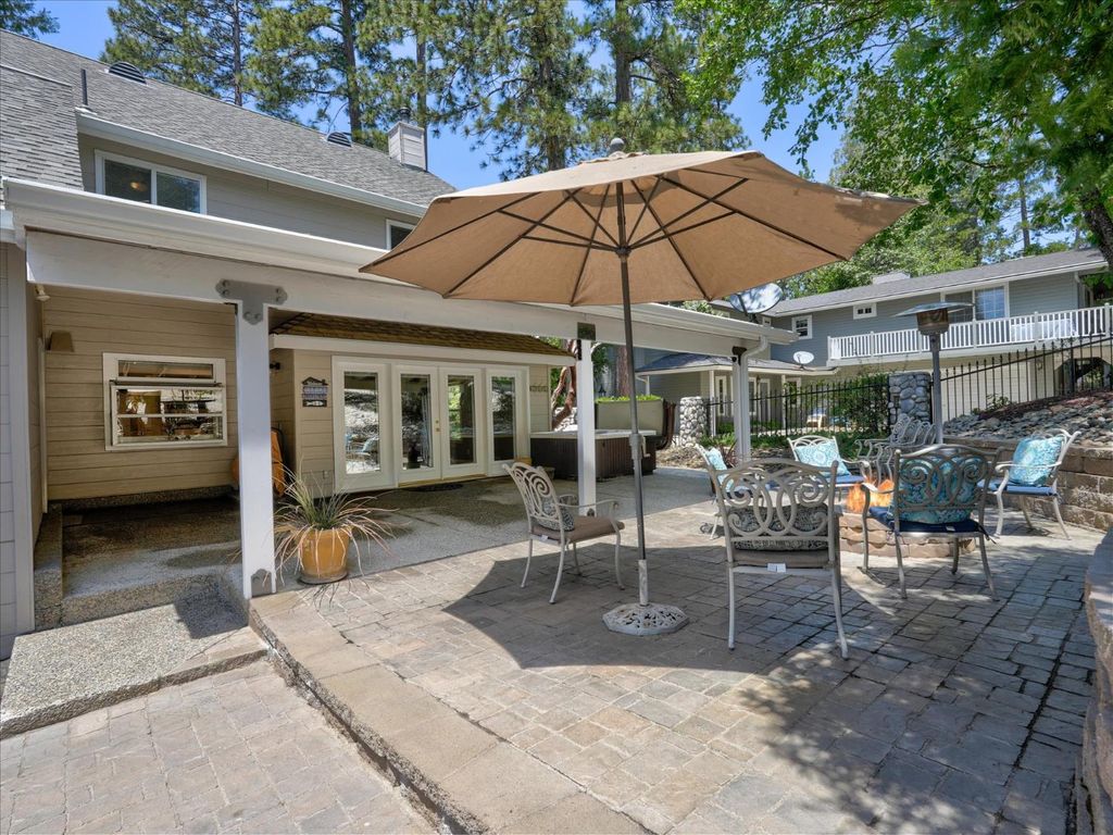 Image 54 of property listing at 40472 Road 274, Bass Lake, CA 93604