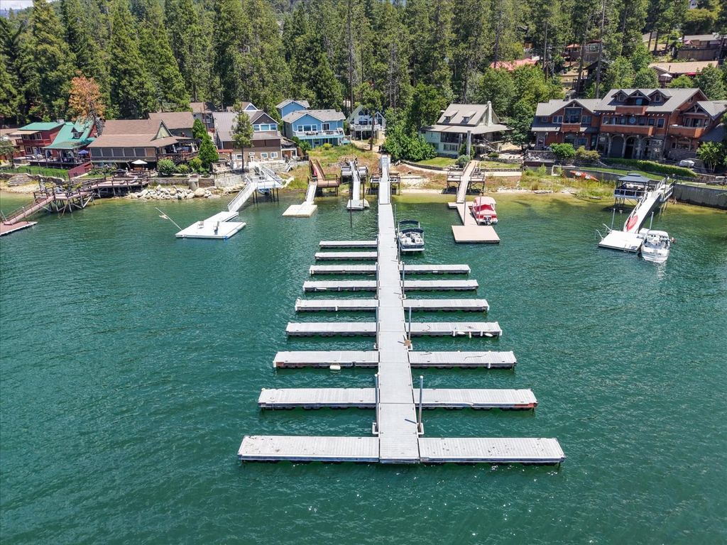 Image 65 of property listing at 40472 Road 274, Bass Lake, CA 93604