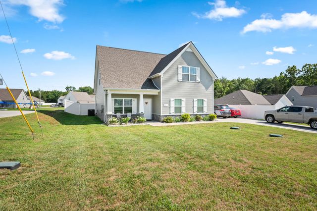 413 Windyhill St, Murfreesboro, TN 37129