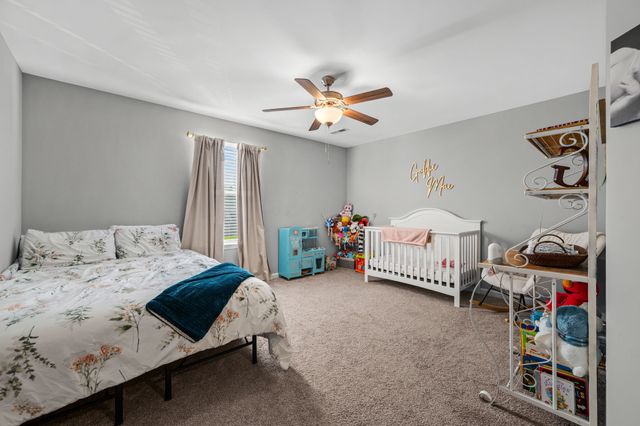 413 Windyhill St, Murfreesboro, TN 37129
