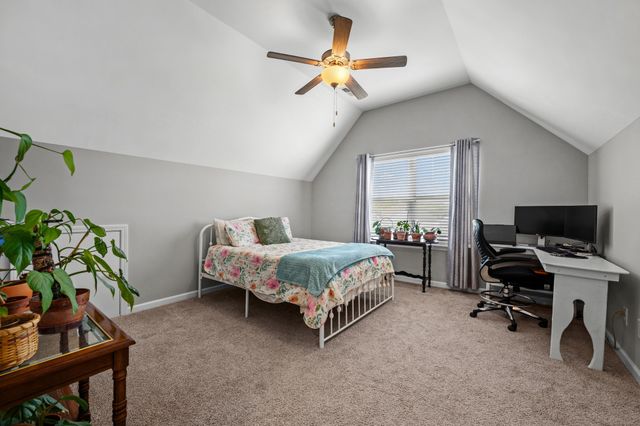 413 Windyhill St, Murfreesboro, TN 37129
