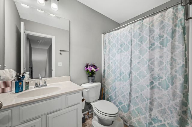 413 Windyhill St, Murfreesboro, TN 37129