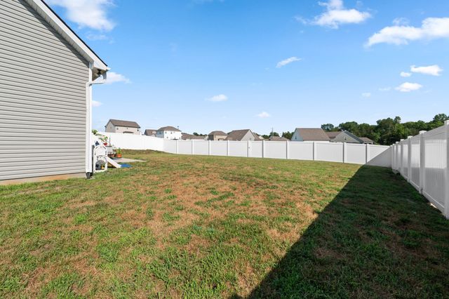 413 Windyhill St, Murfreesboro, TN 37129