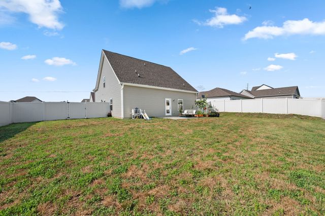 413 Windyhill St, Murfreesboro, TN 37129