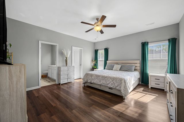 413 Windyhill St, Murfreesboro, TN 37129