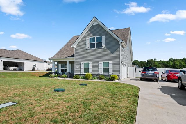 413 Windyhill St, Murfreesboro, TN 37129