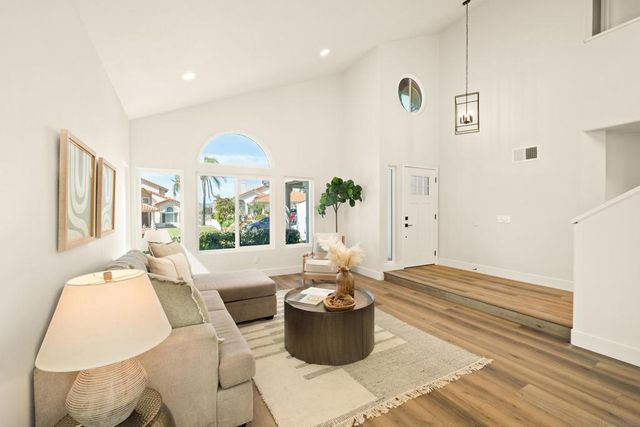 5063 frazee rd, Oceanside, CA 92056