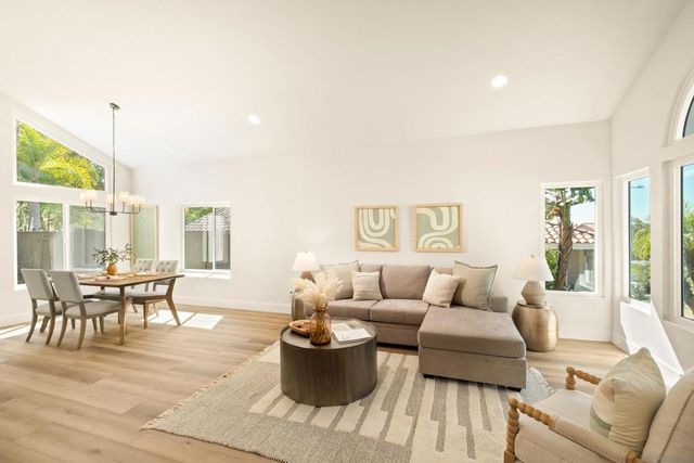 5063 frazee rd, Oceanside, CA 92056