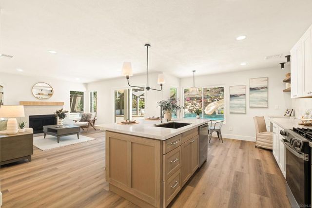 5063 frazee rd, Oceanside, CA 92056