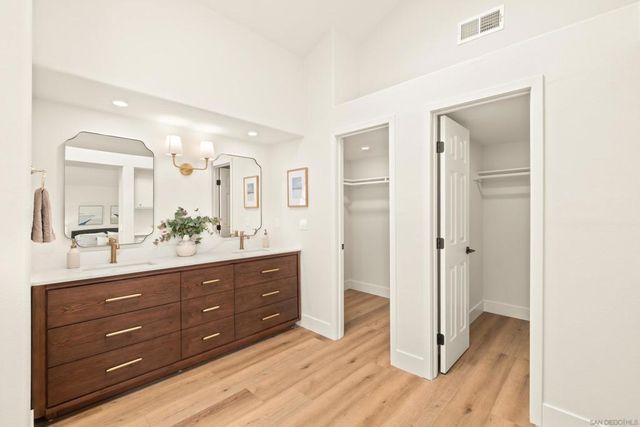 5063 frazee rd, Oceanside, CA 92056