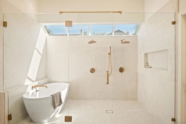 5063 frazee rd, Oceanside, CA 92056