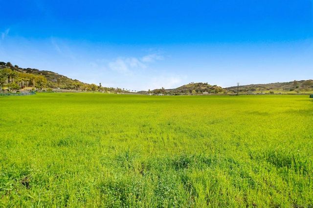 16757 Old Guejito Grade Road, Escondido, CA 92027