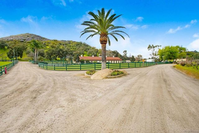 16757 Old Guejito Grade Road, Escondido, CA 92027