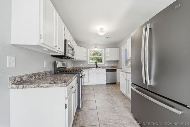 3216 S Joplin Avenue, Tulsa, OK 74135