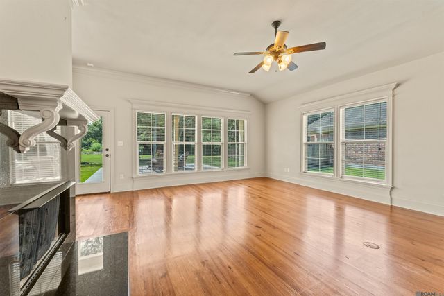 365 S Club Ave, St Gabriel, LA 70776