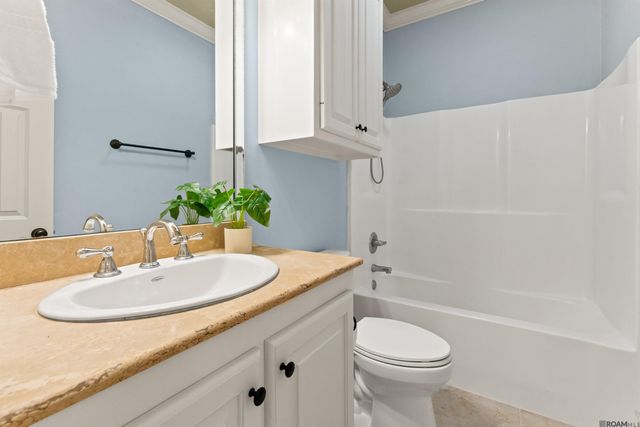 365 S Club Ave, St Gabriel, LA 70776