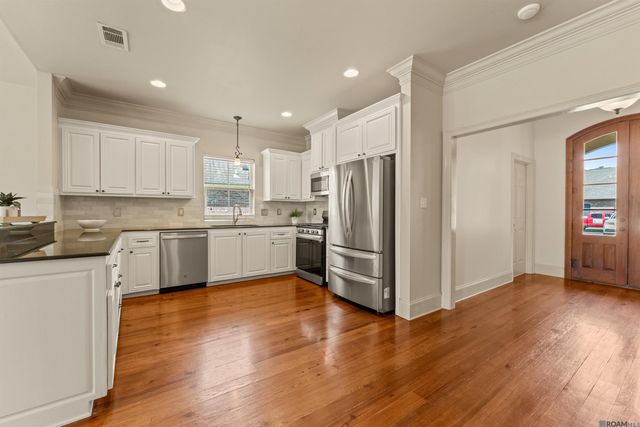 365 S Club Ave, St Gabriel, LA 70776