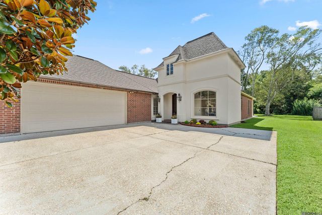 365 S Club Ave, St Gabriel, LA 70776