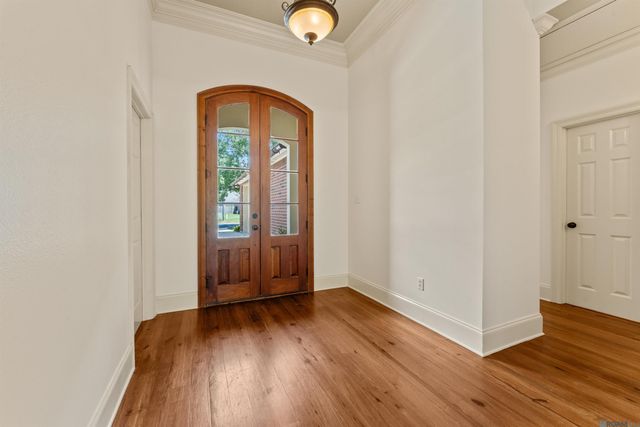 365 S Club Ave, St Gabriel, LA 70776