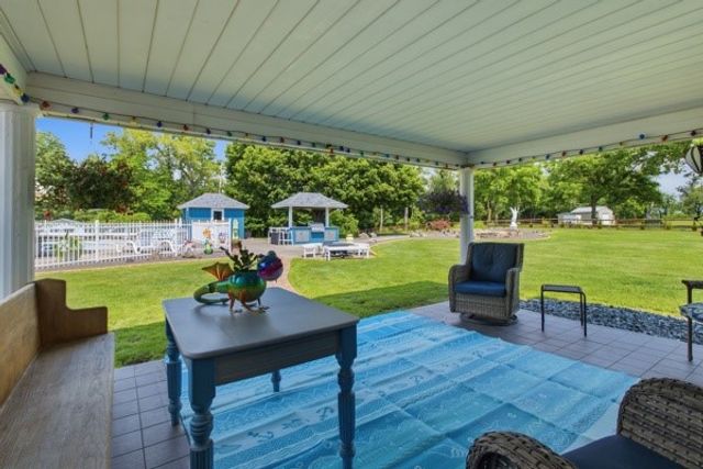 443 Schenley Rd, Gilpin Twp, PA 15656