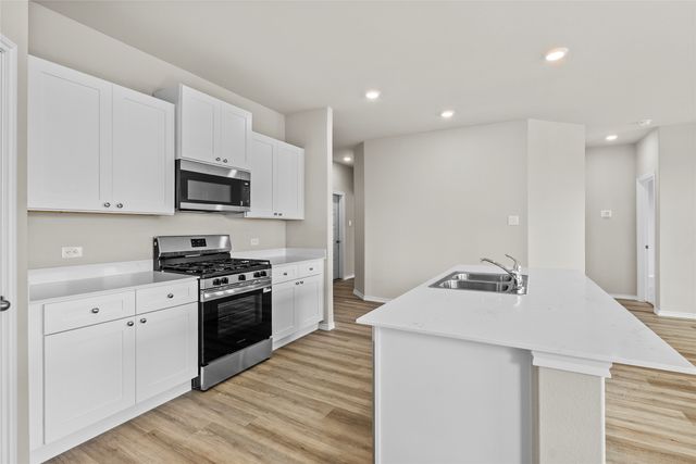 9729 Mcclane Farm Drive, Fort Worth, TX 76036