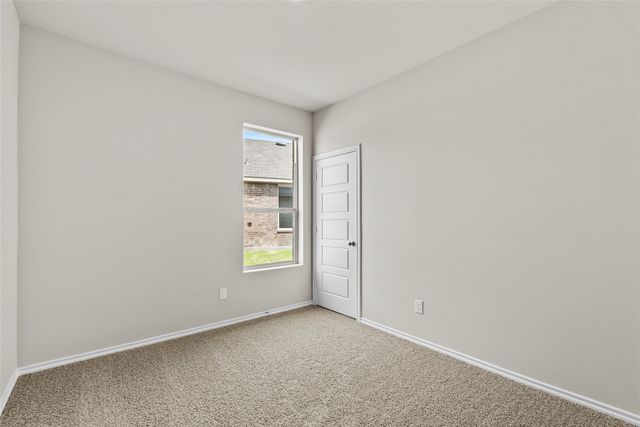 9729 Mcclane Farm Drive, Fort Worth, TX 76036