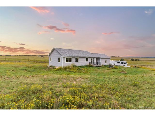 22685 Cow Cir, Ramah, CO 80832